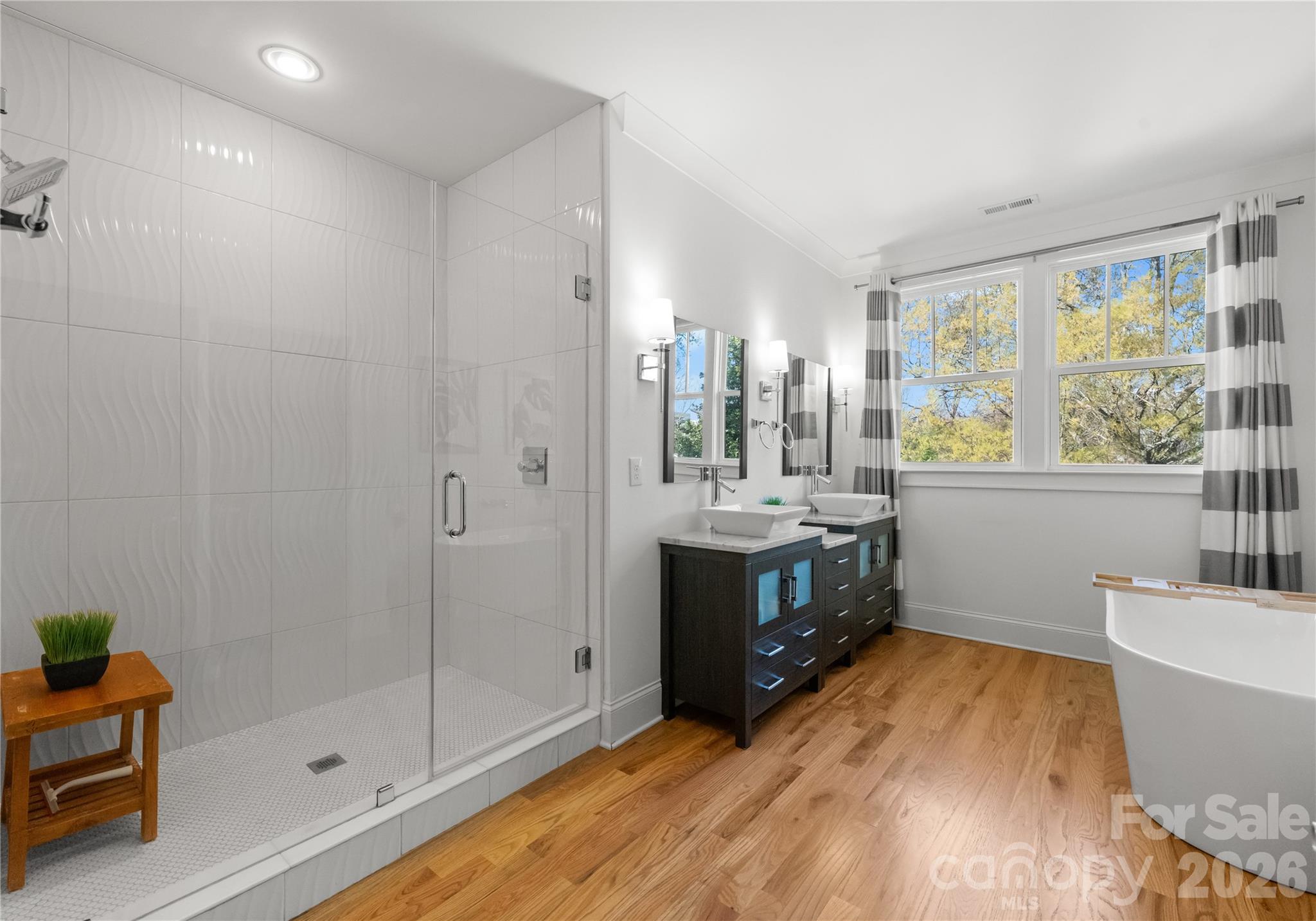 The Arts District - Residential