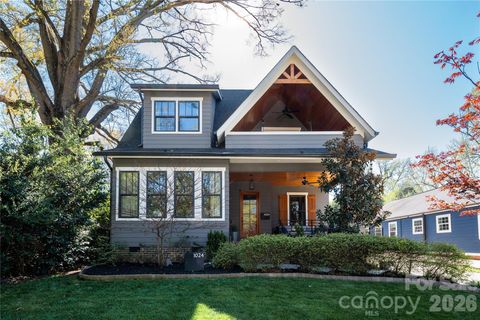 Photo of 1024 E 35th Street, Charlotte, NC 28205 (MLS # 4357463)