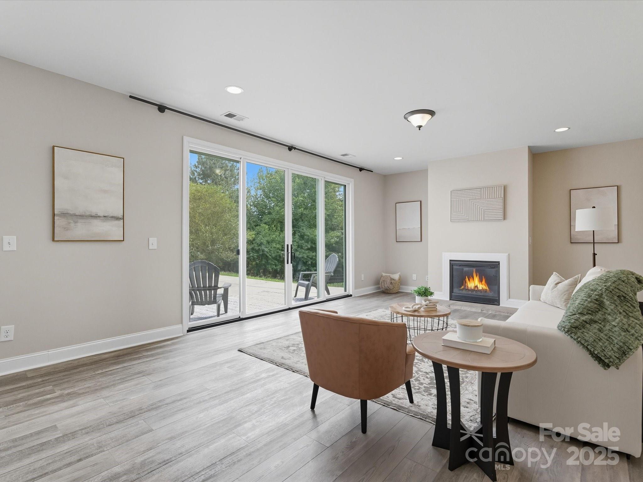 Fox Ridge - Residential