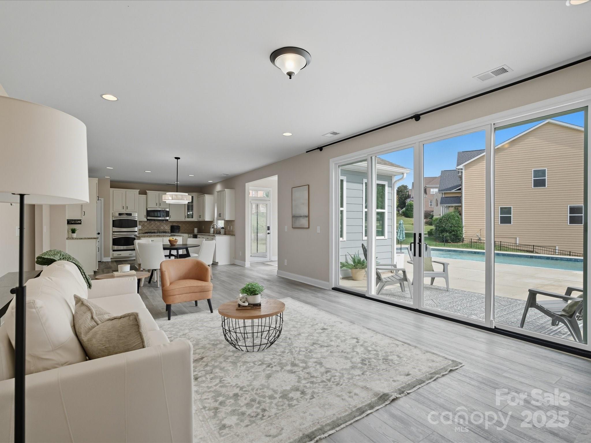 Fox Ridge - Residential