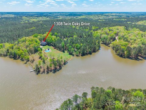 MLS: 4245372