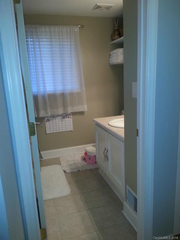 Shadow Lake - Residential Lease