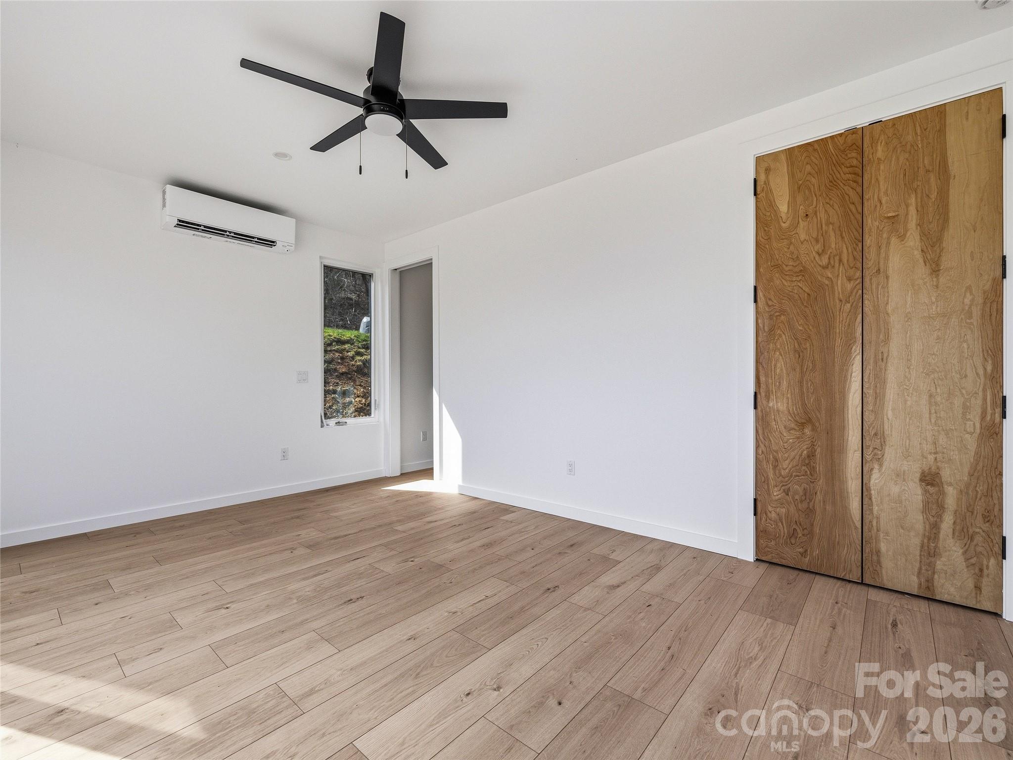 Whisper Mountain - Residential