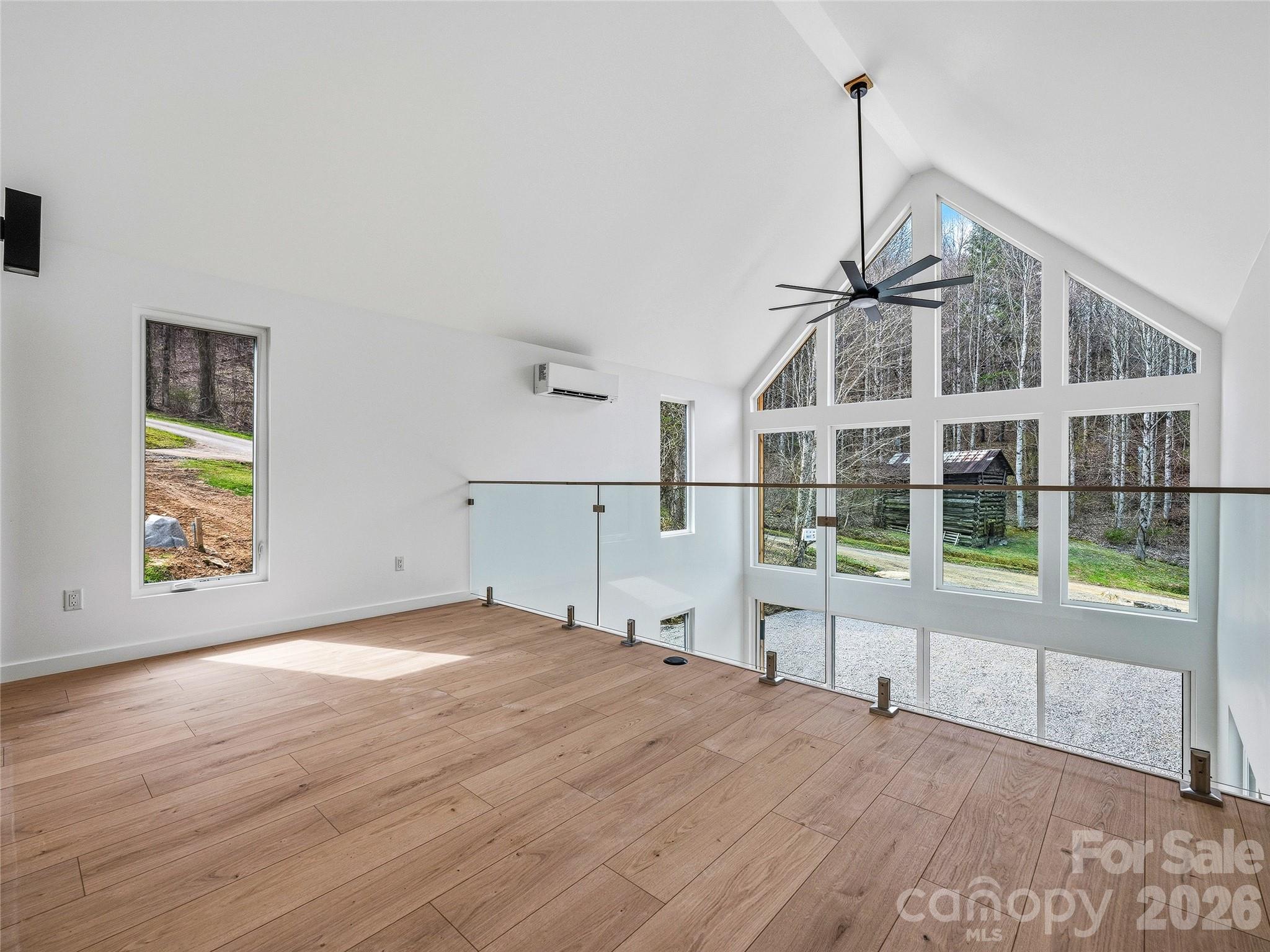 Whisper Mountain - Residential