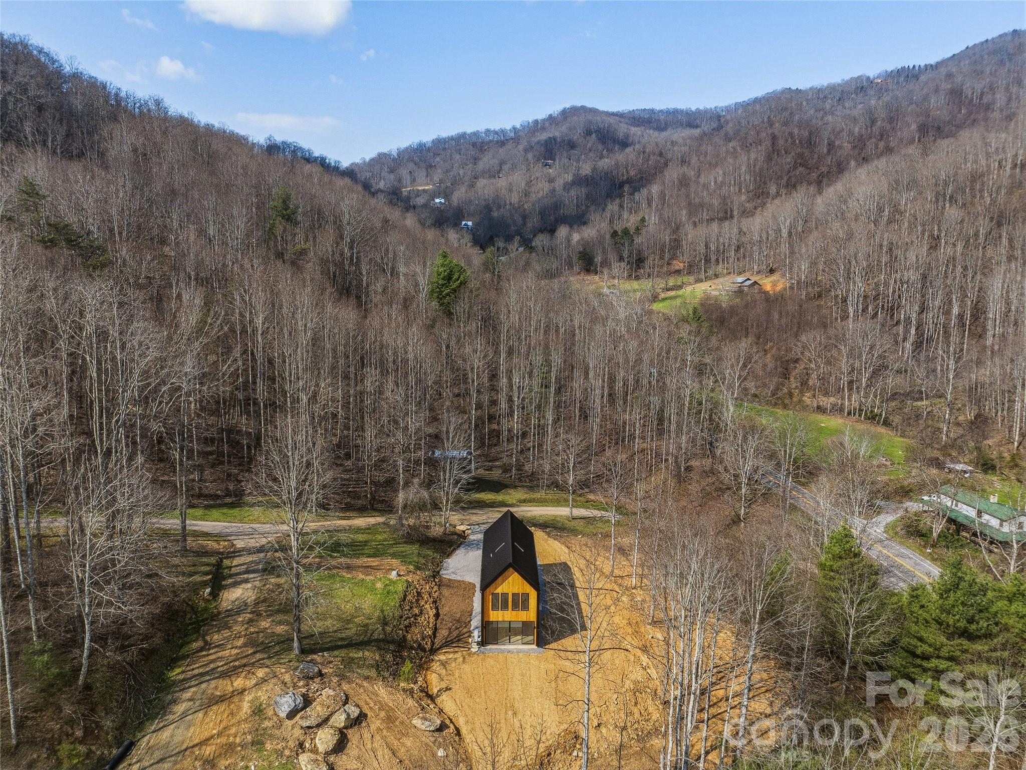 Whisper Mountain - Residential