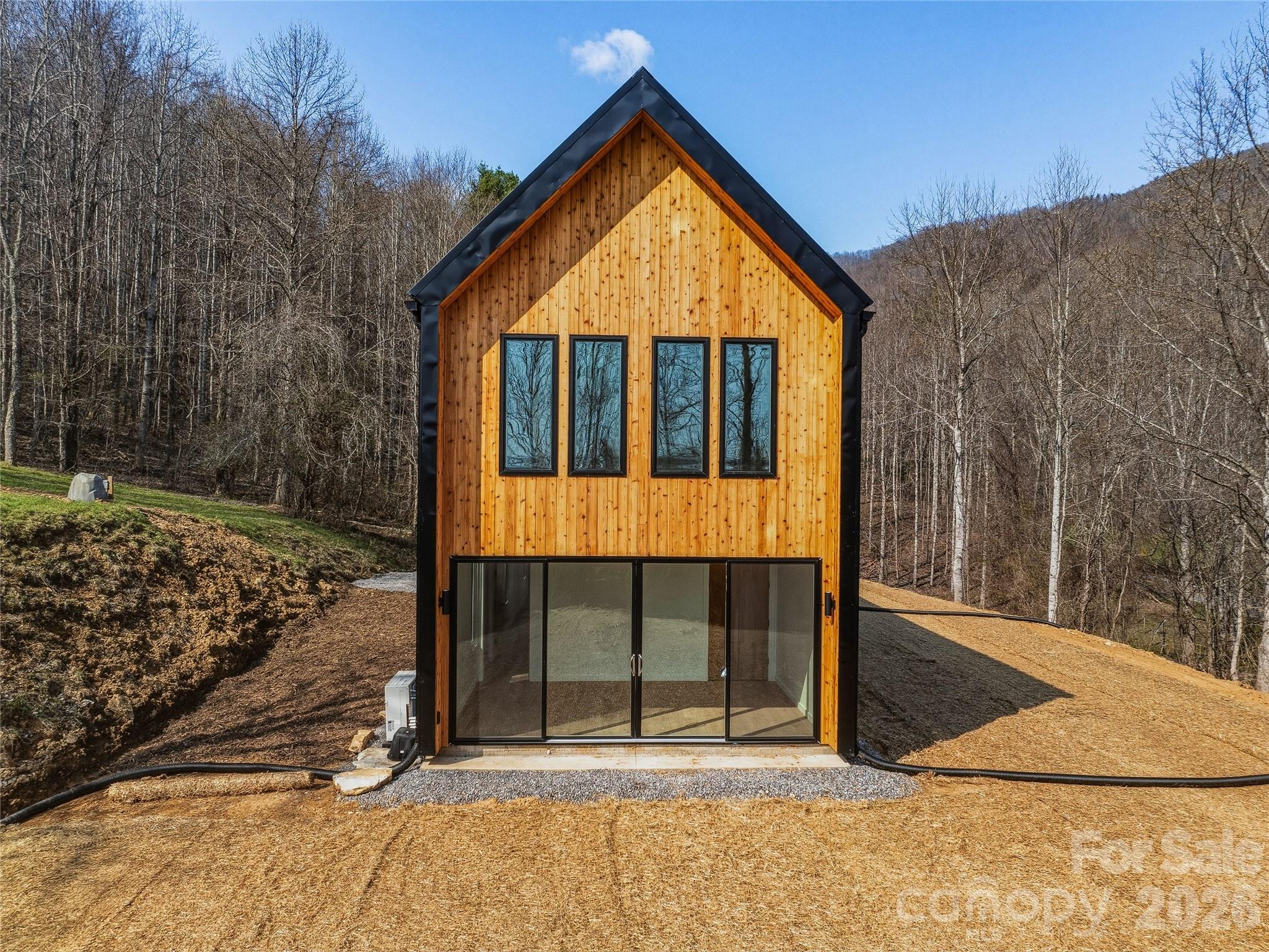 Whisper Mountain - Residential