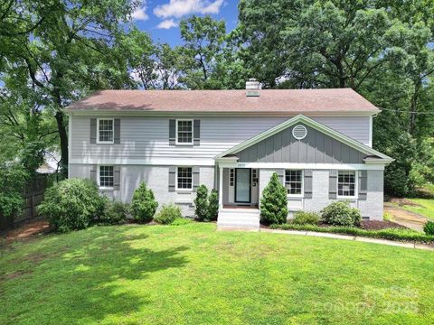 3800 Lovett Circle Charlotte NC 28210