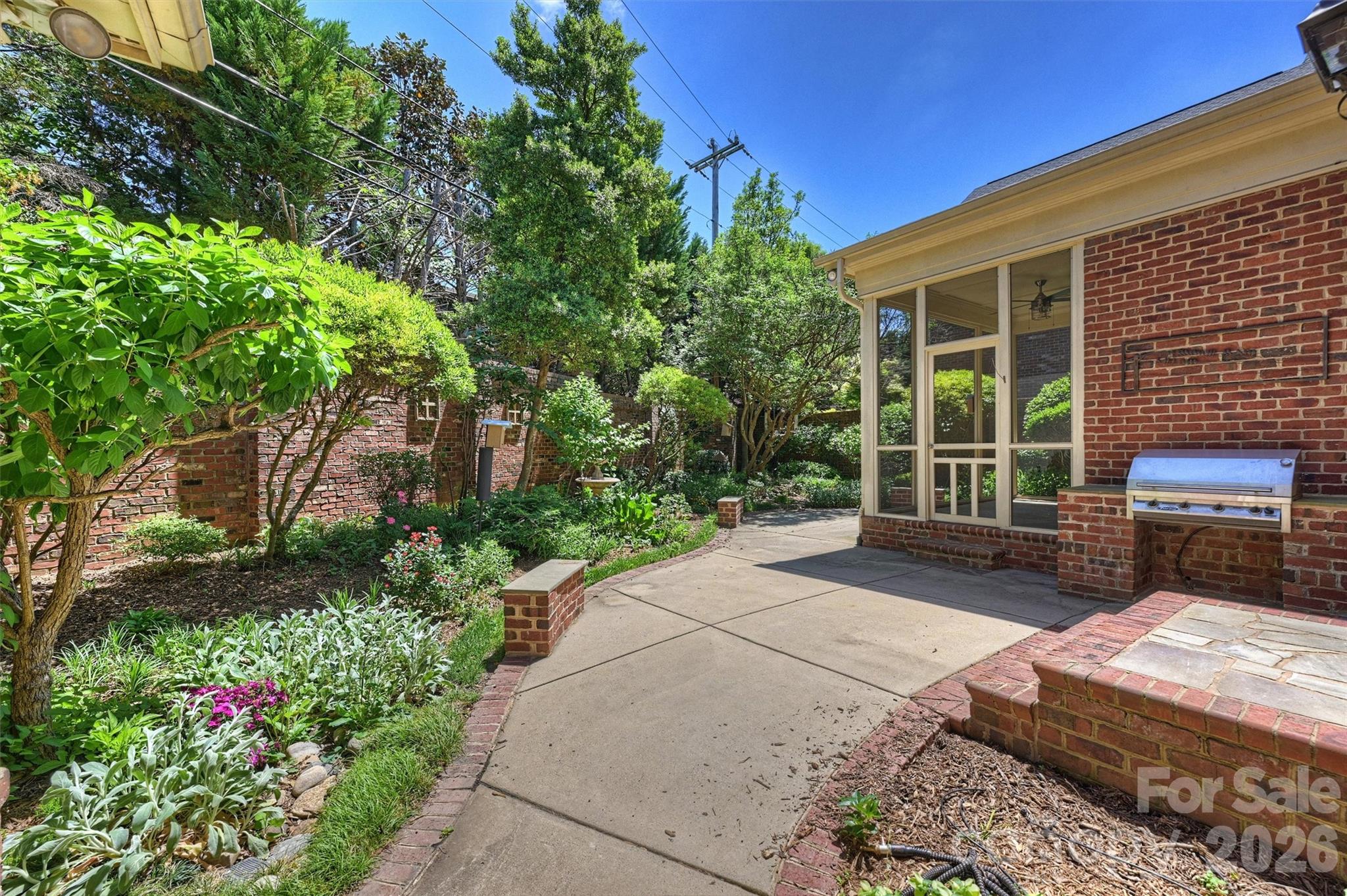 Myers Park - Residential