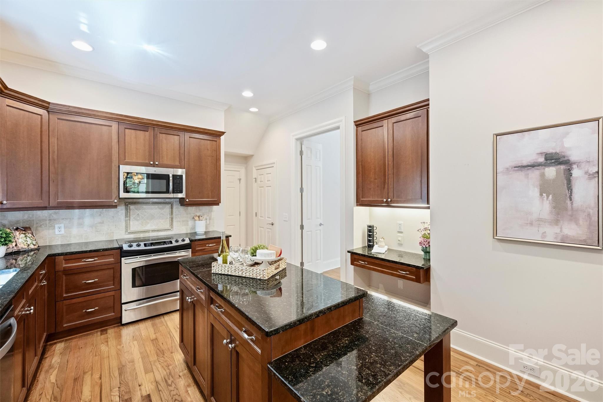 Myers Park - Residential