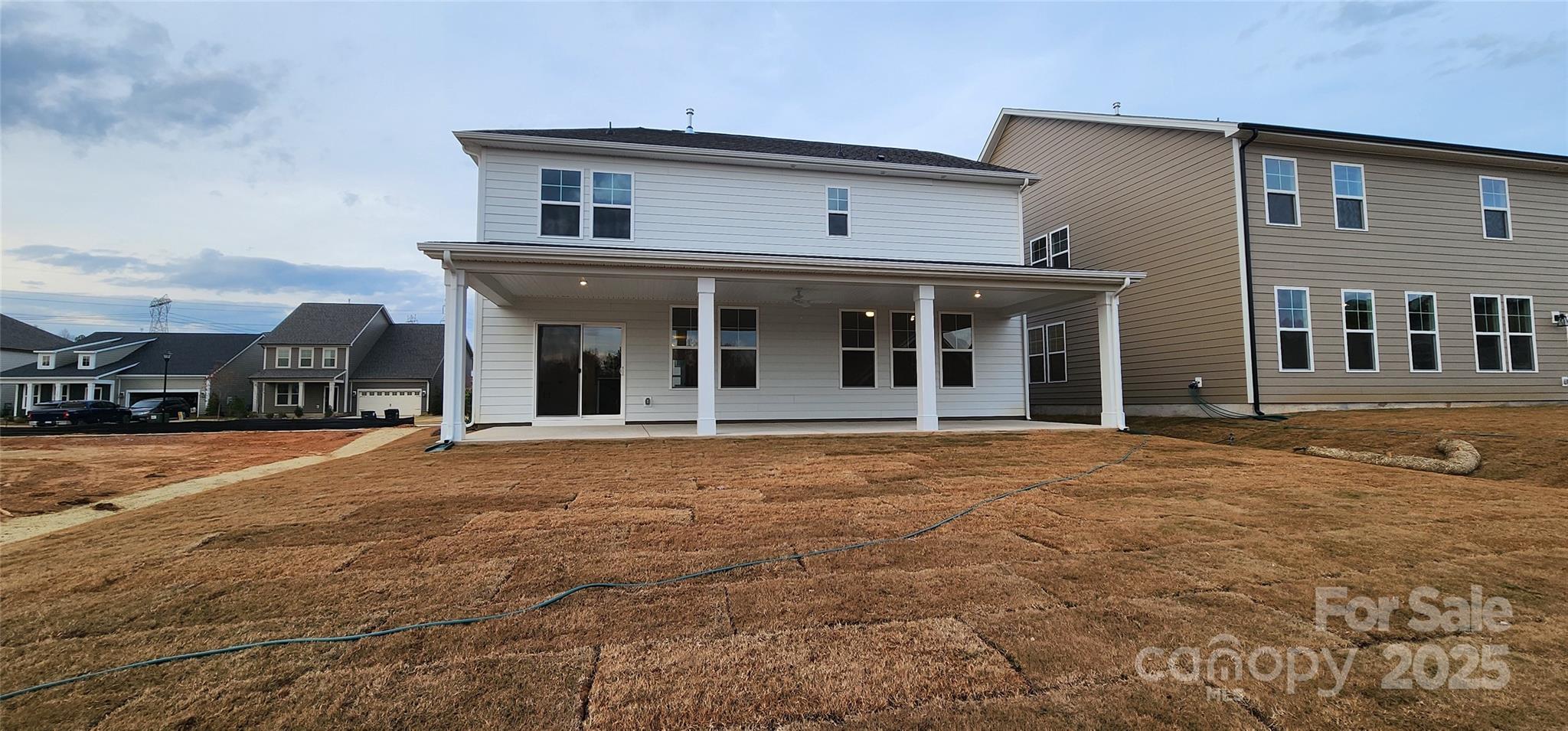 Lakeside Glen - Residential