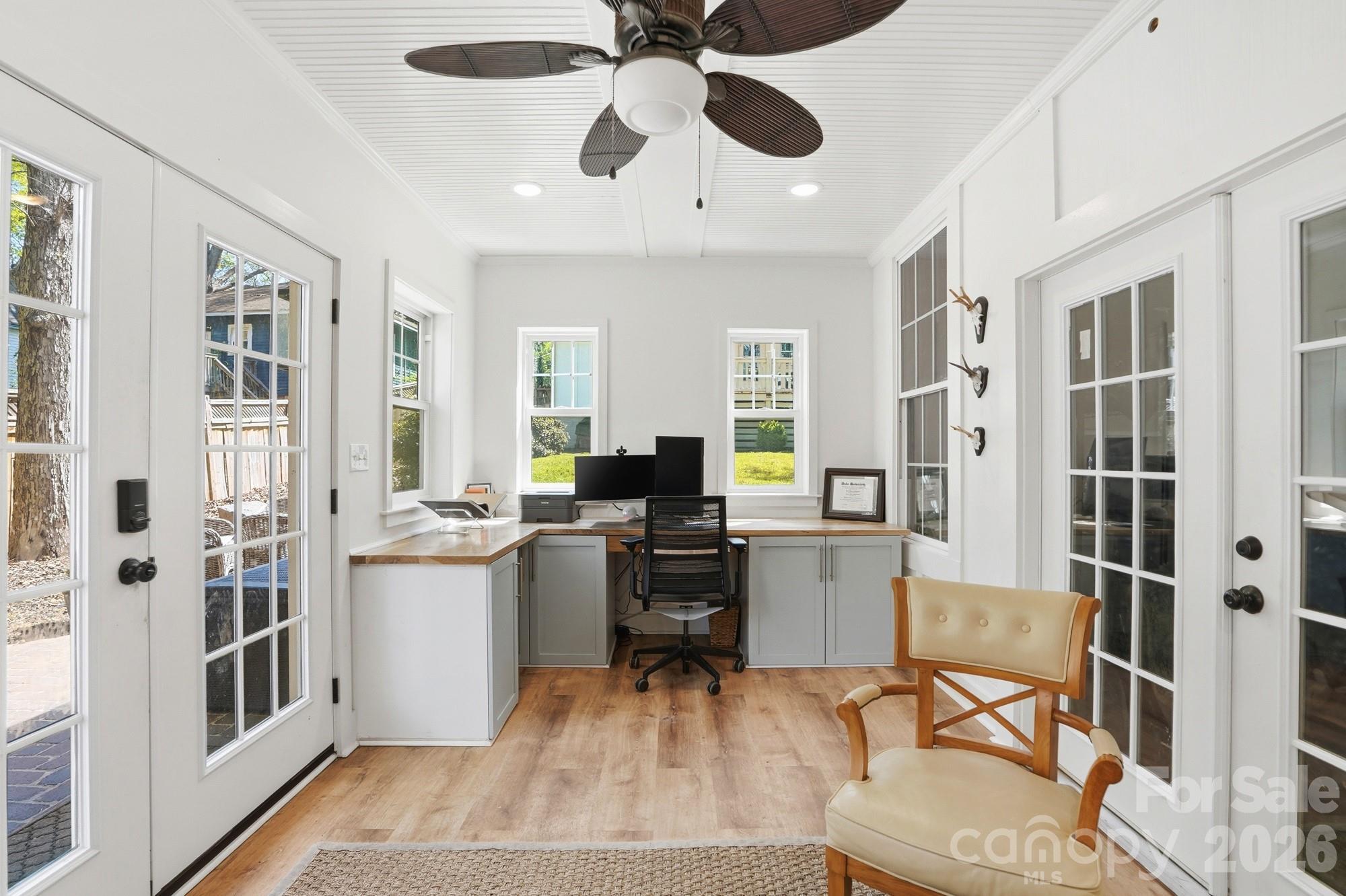 Villa Heights - Residential