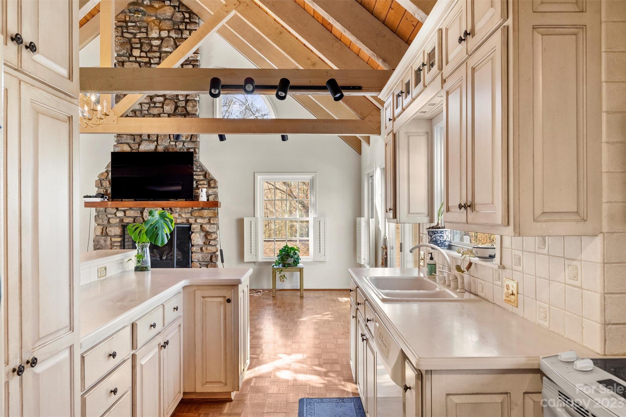 Riverside - Residential