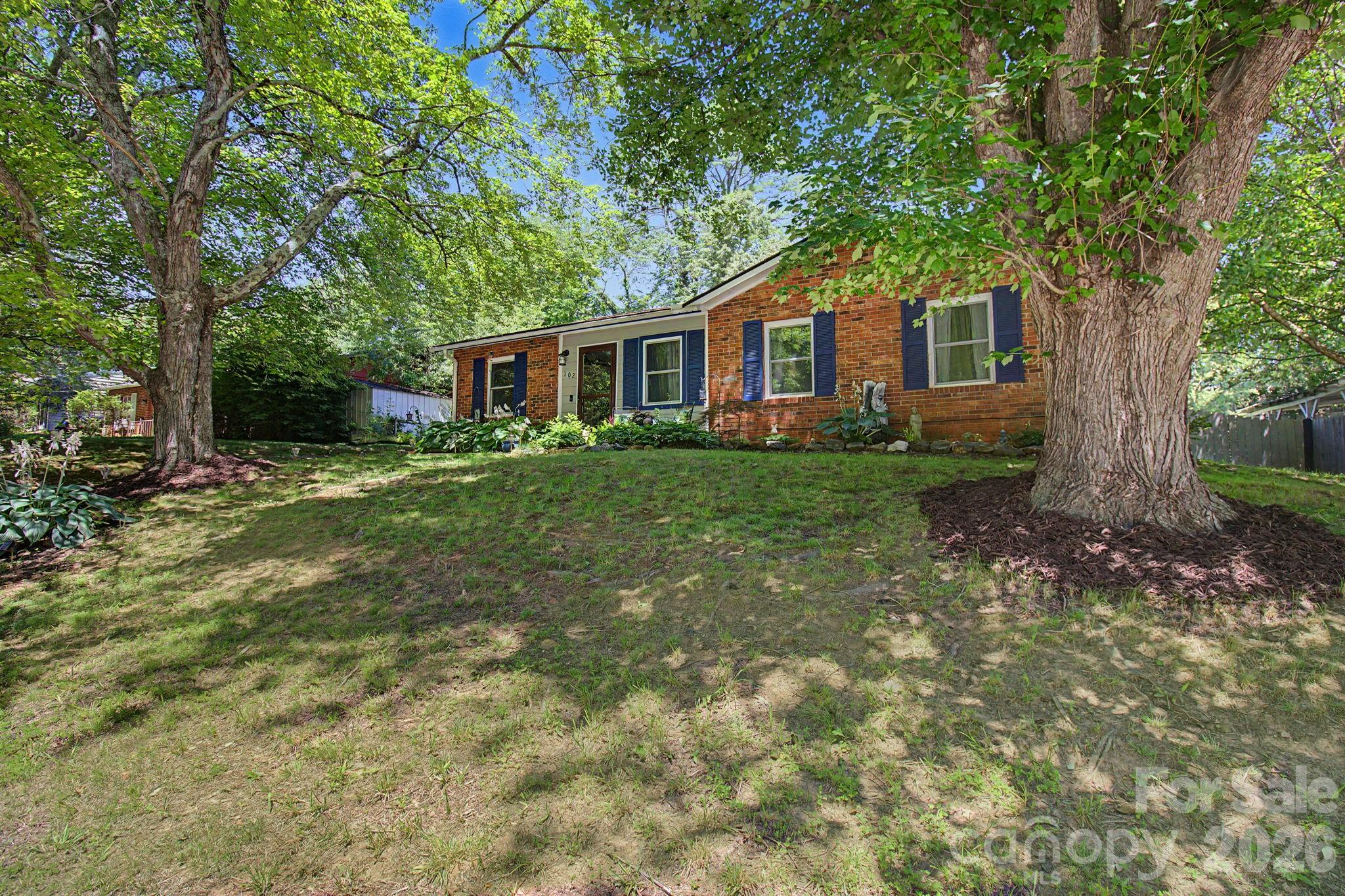102 Wicklow Drive