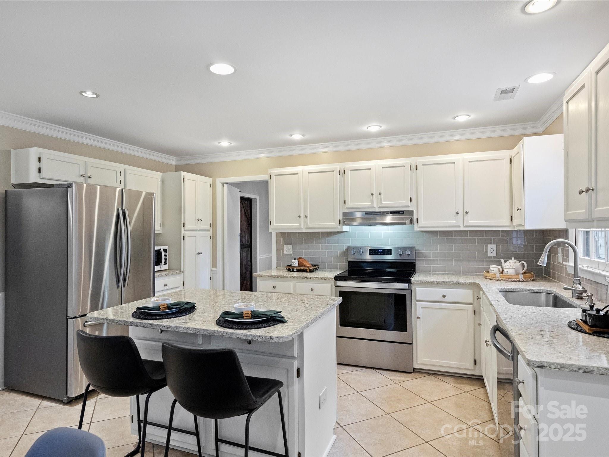 Colony Woods - Residential