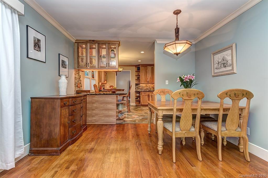 Merry Oaks - Residential