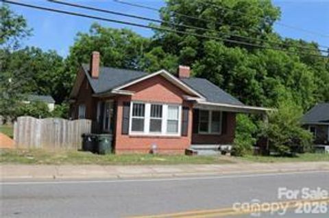 Photo of 1020 Concord Avenue, Monroe, NC 28110 (MLS # 4359871)