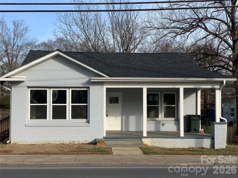 Photo of 1020 Concord Avenue, Monroe, NC 28110 (MLS # 4359871)