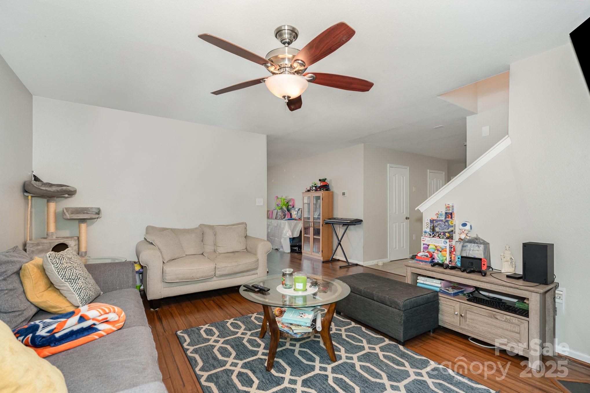 Twin Oaks - Residential