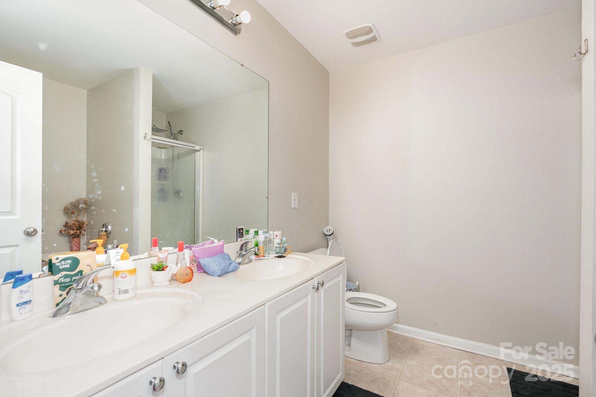 Twin Oaks - Residential