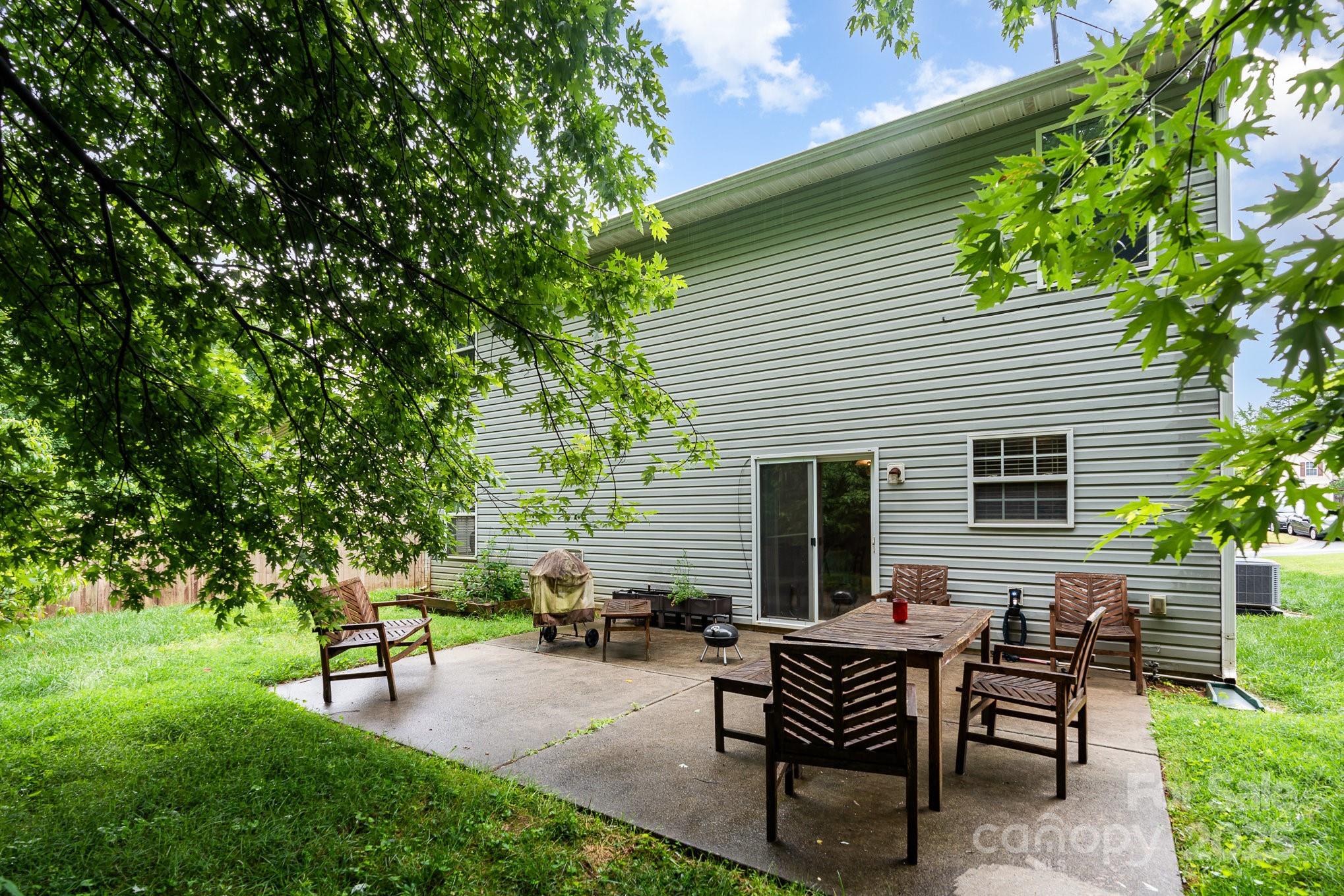 Twin Oaks - Residential