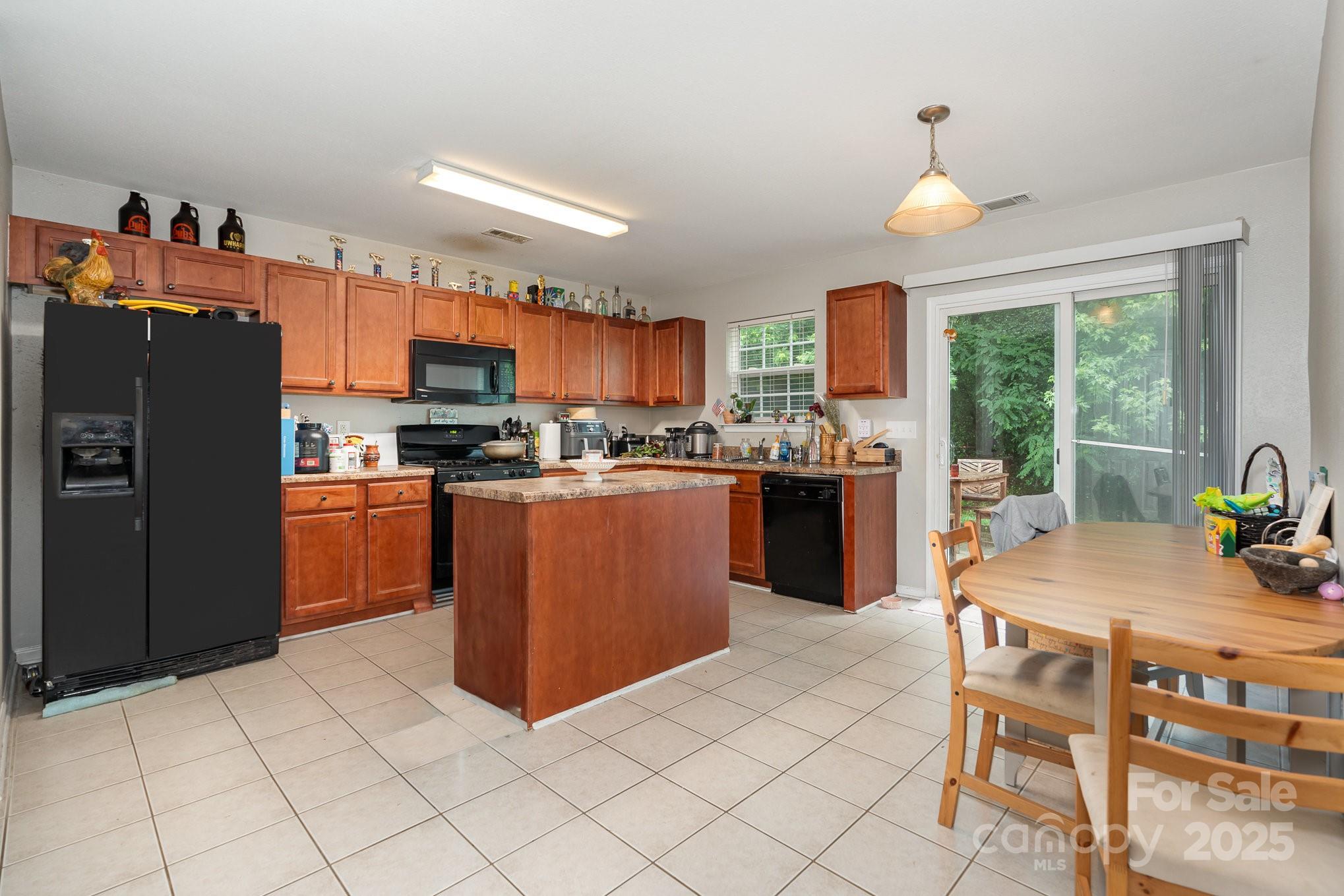 Twin Oaks - Residential