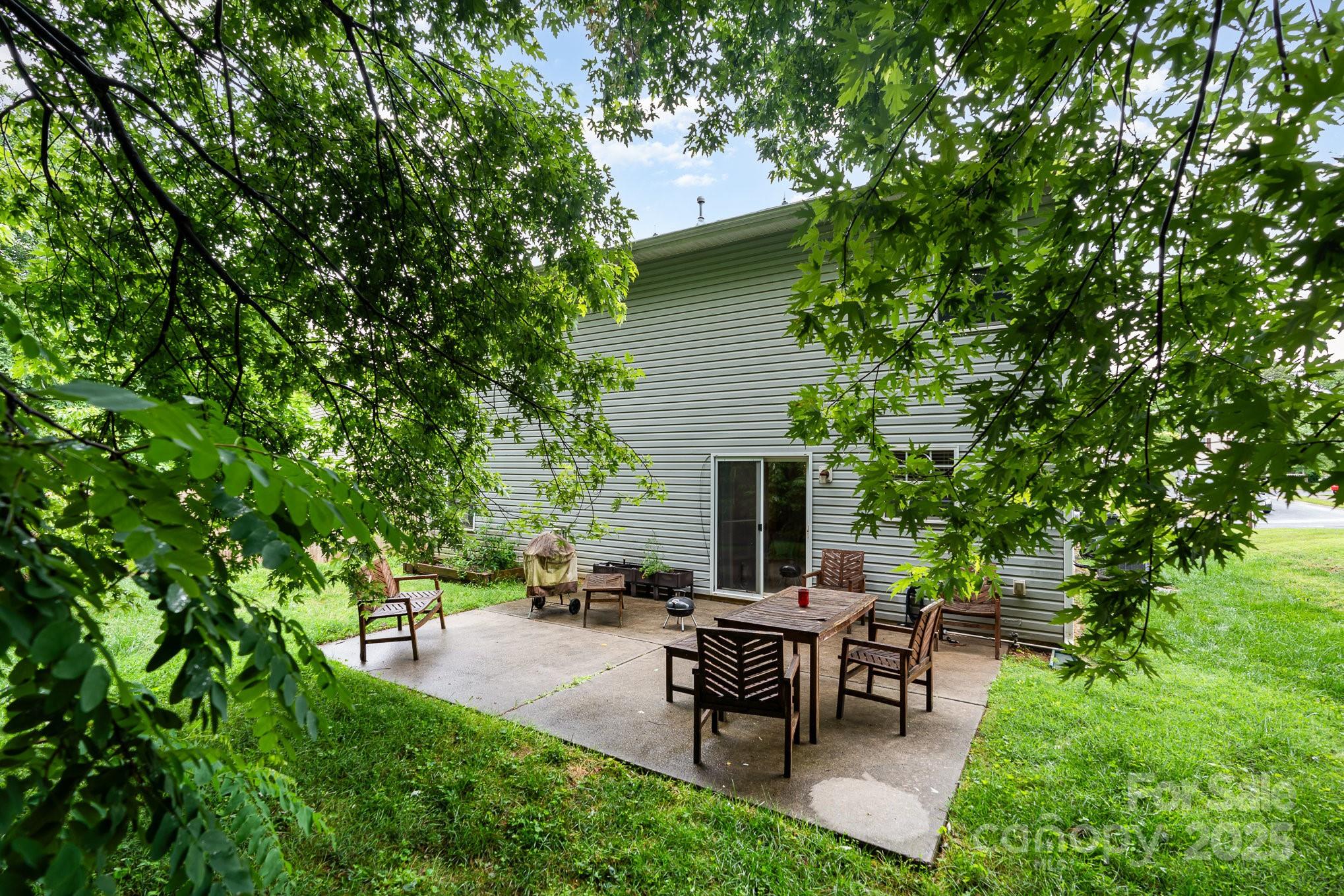 Twin Oaks - Residential