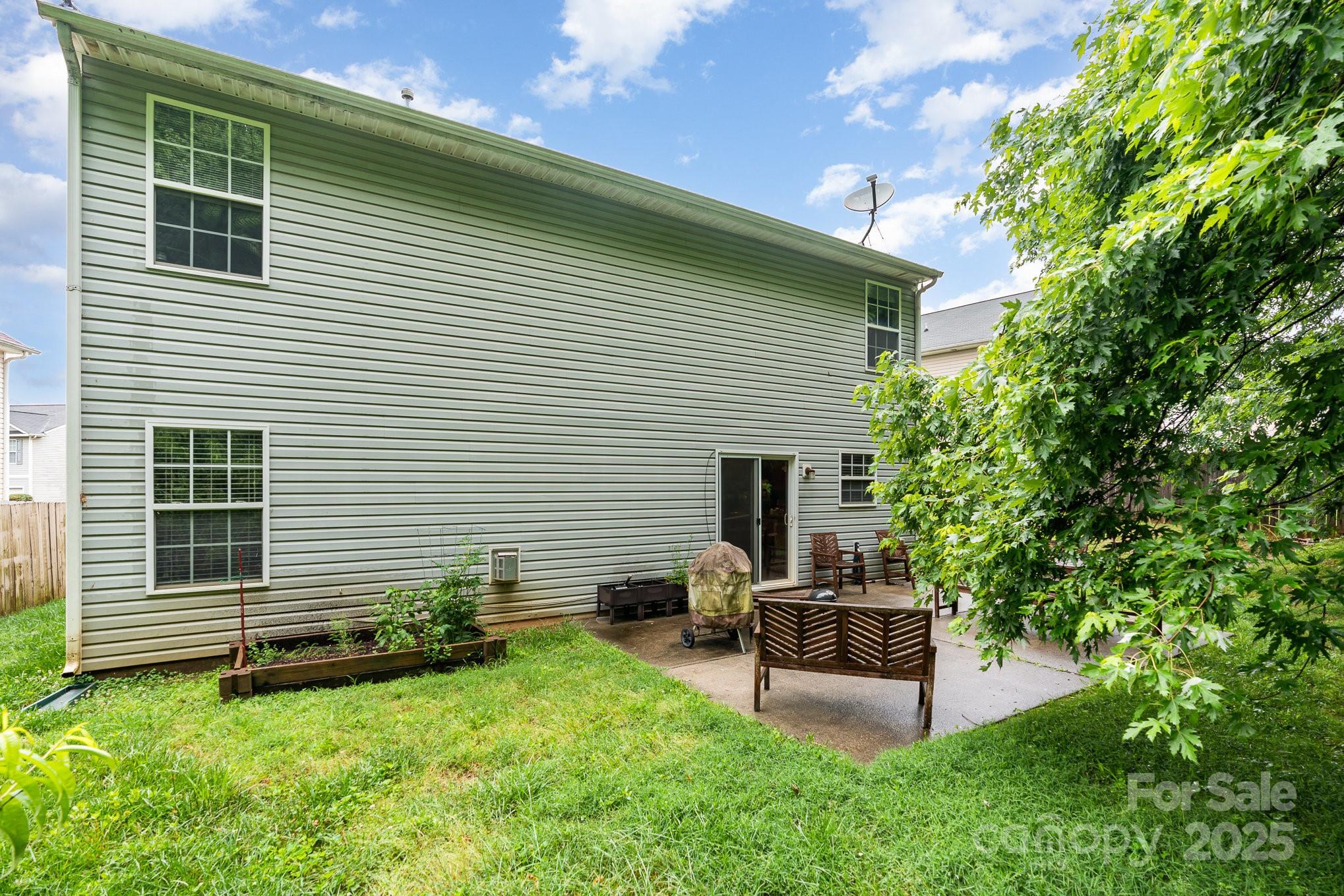 Twin Oaks - Residential