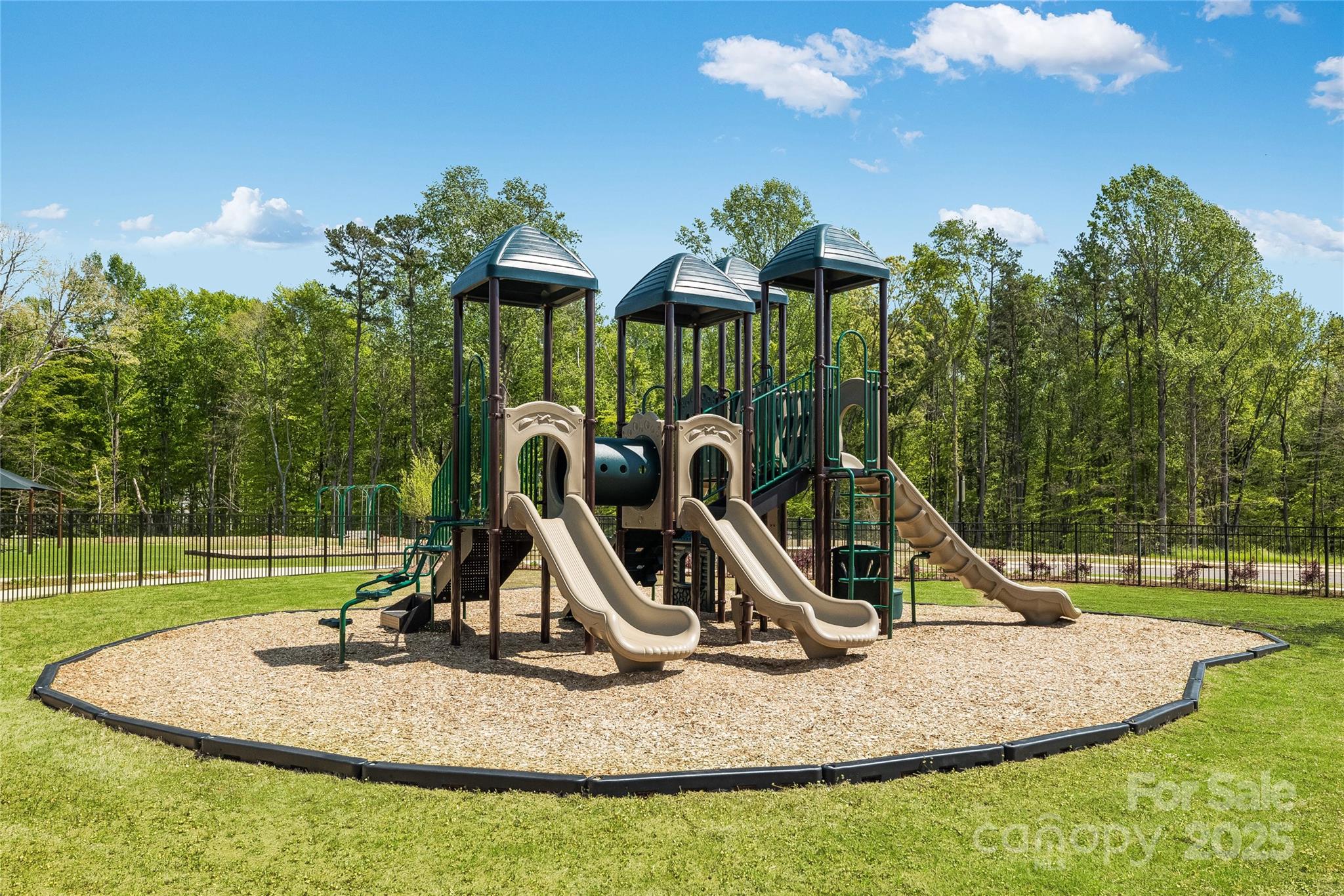 Creekside Cottages - Residential