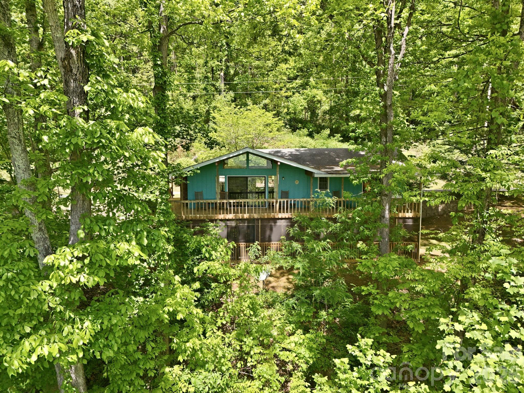169 Sleepy Hollow Lane