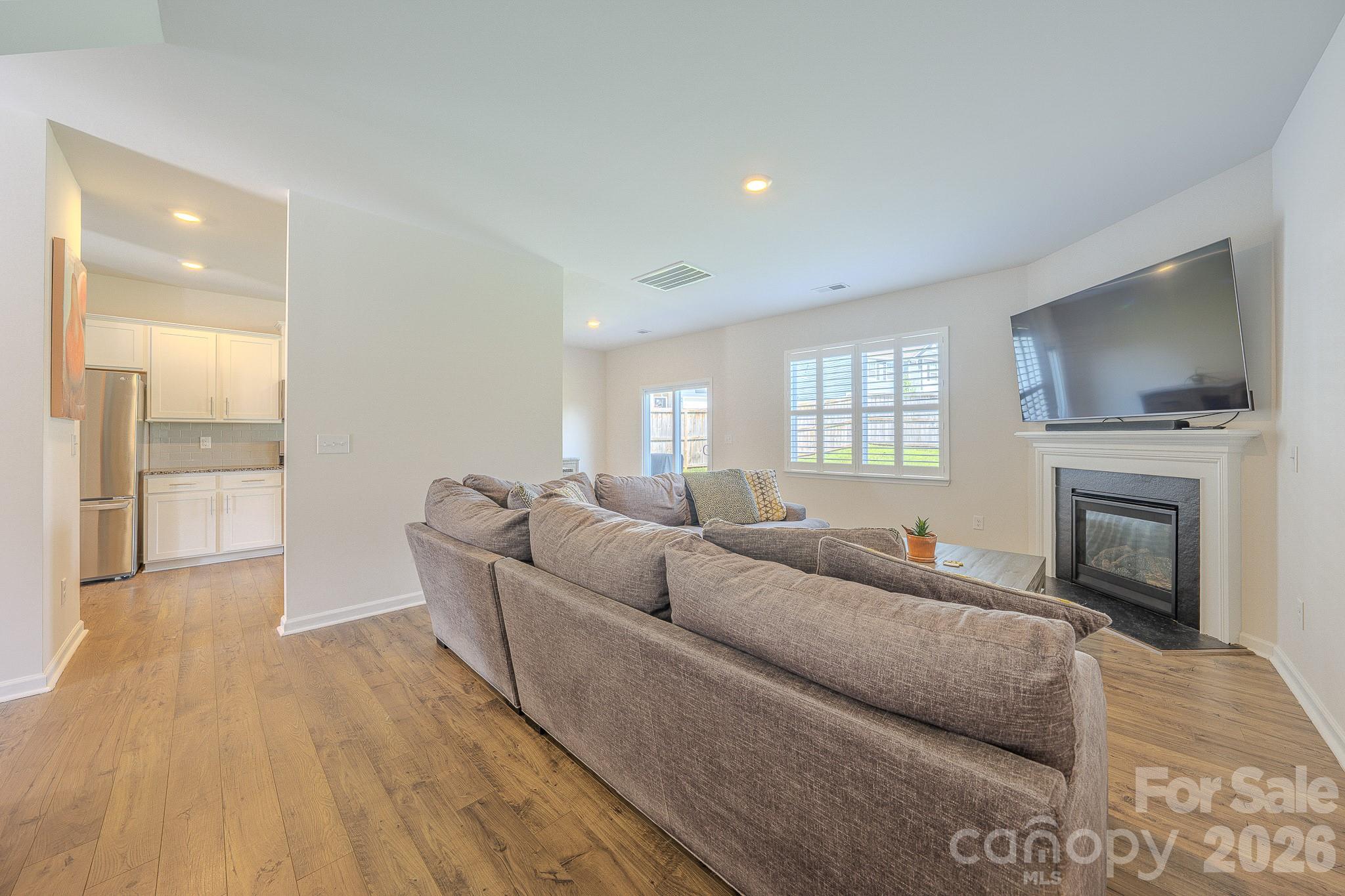 355 Tavernier Lane