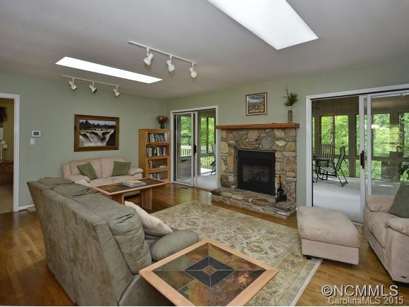 Connestee Falls - Residential