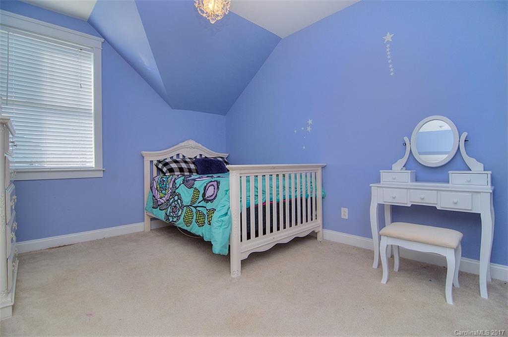 Lake Shore - Residential