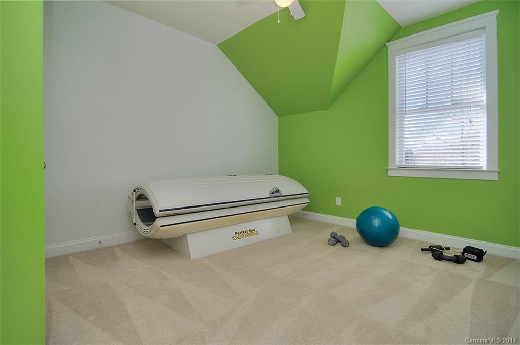 Lake Shore - Residential