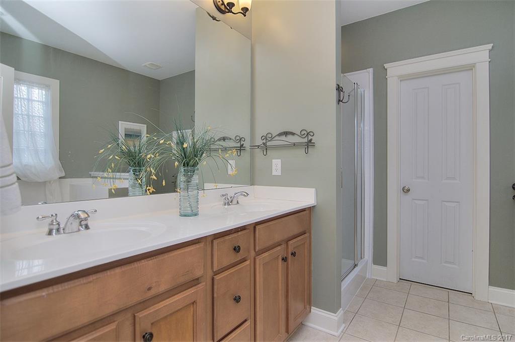 Lake Shore - Residential