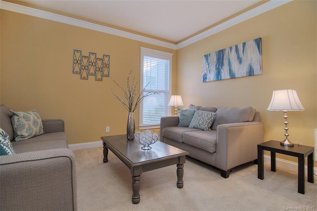 Lake Shore - Residential