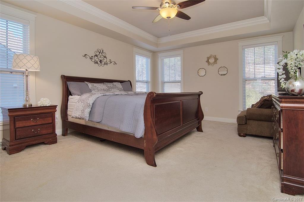 Lake Shore - Residential