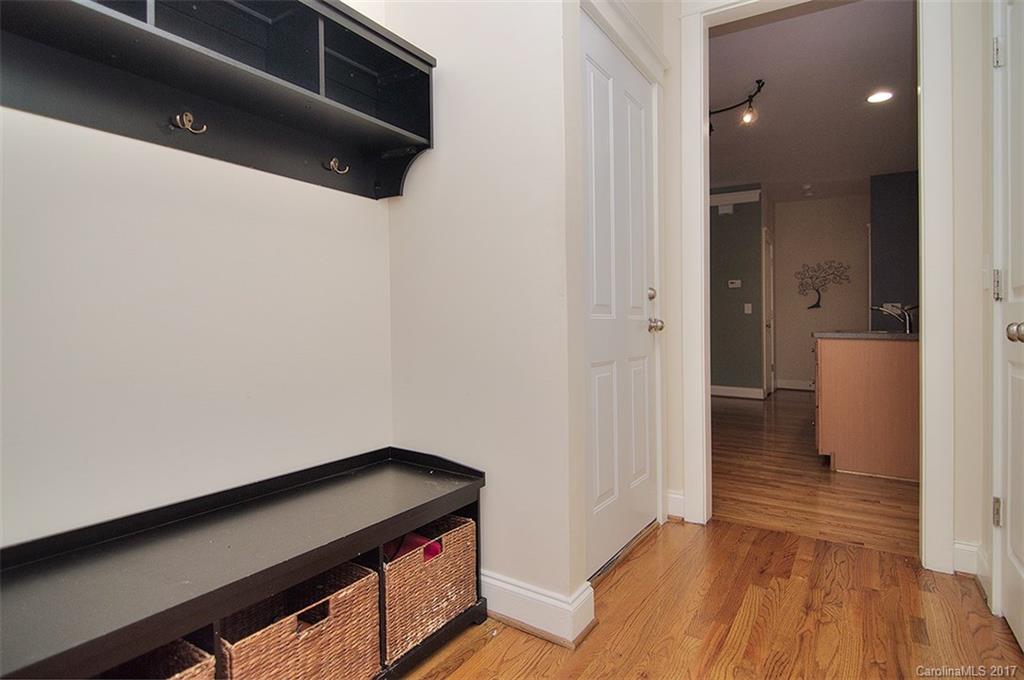 Lake Shore - Residential