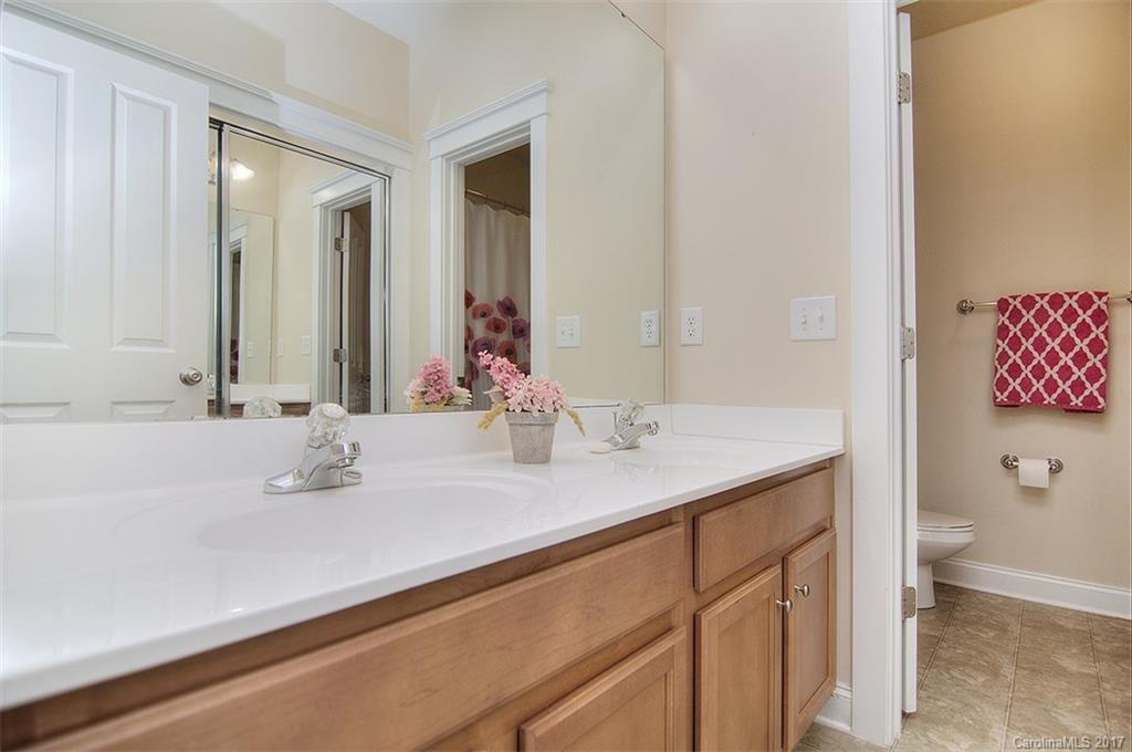 Lake Shore - Residential