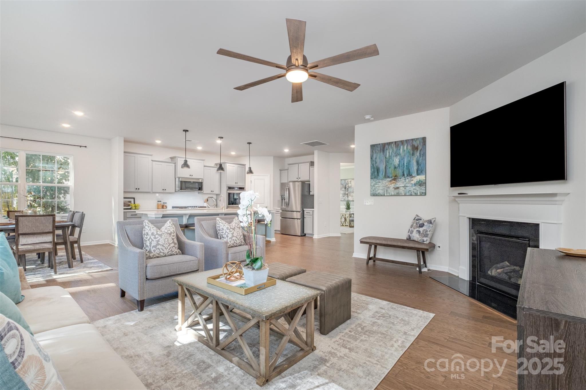 Charlotte, North Carolina 28227, United States, 4 Bedrooms Bedrooms, ,3 BathroomsBathrooms,Residential,Coming Soon,238886