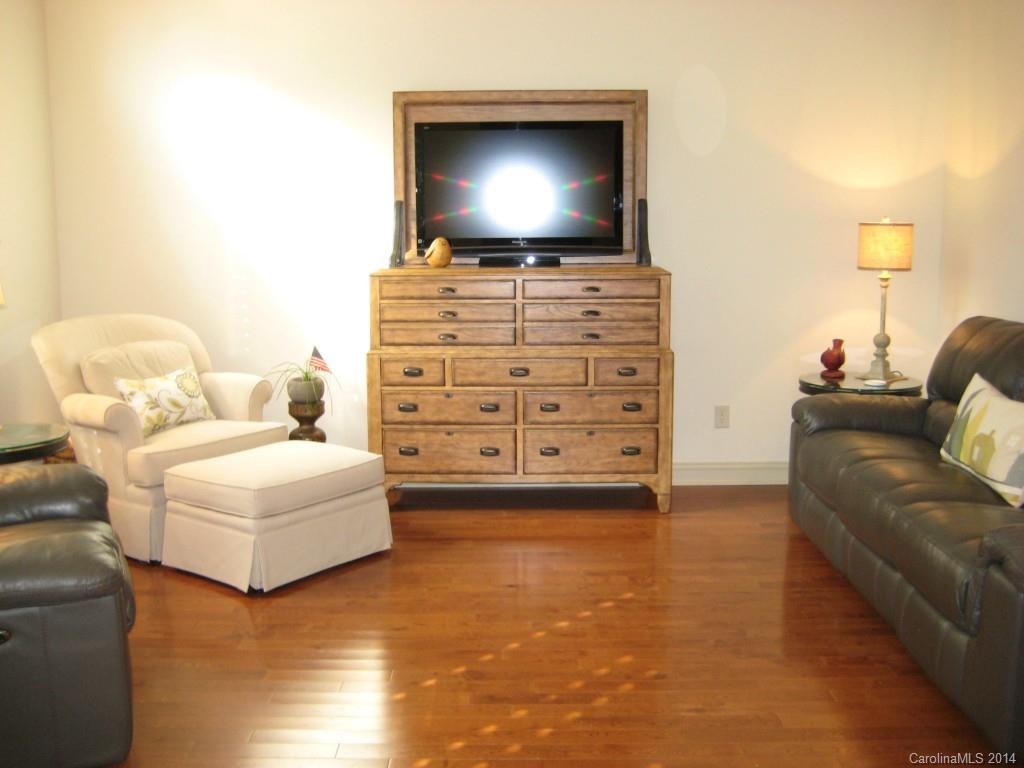 Stonetrace - Residential