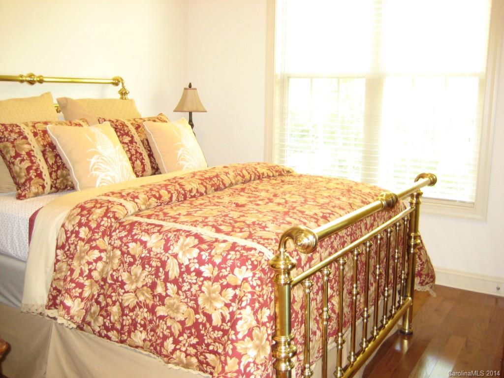 Stonetrace - Residential