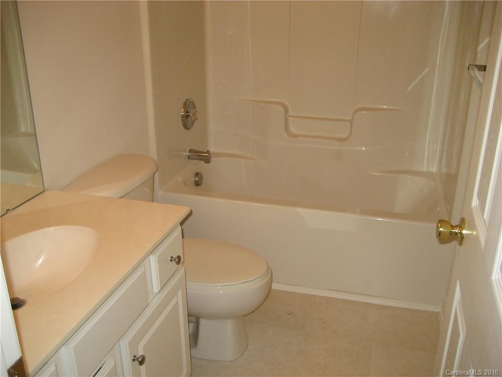 Reavencrest - Residential Lease