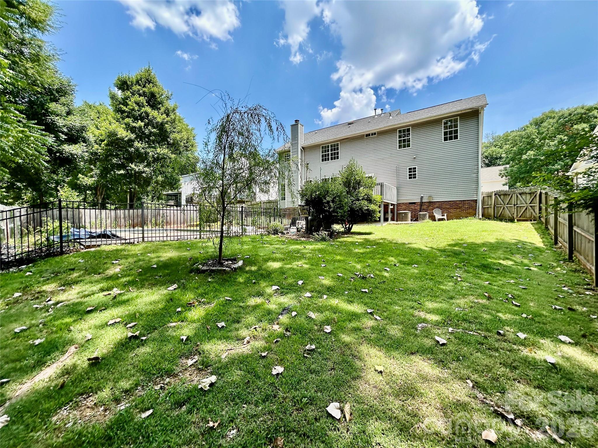 12119 Meadow Post Lane