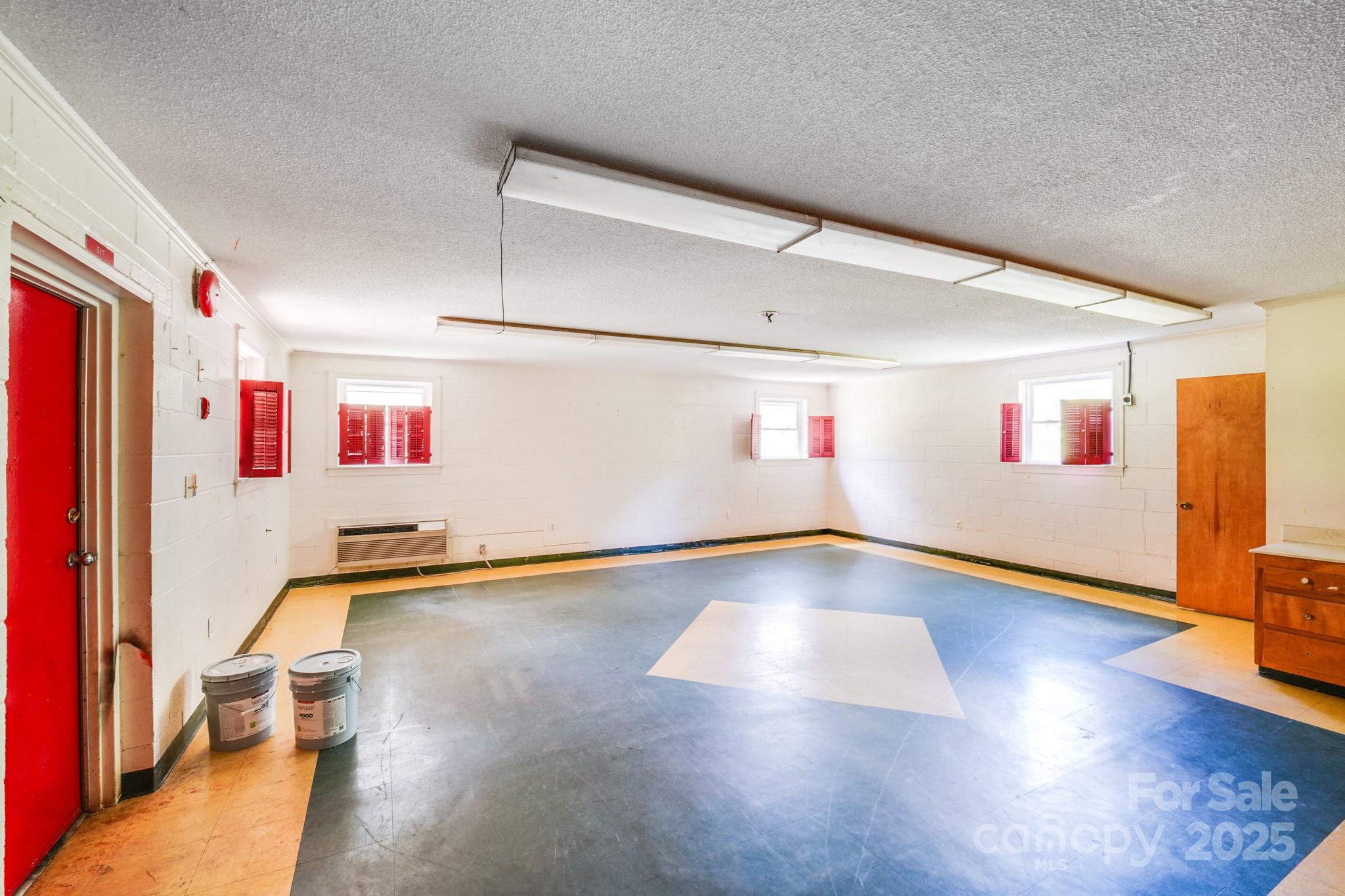 Eastway Heights - Residential