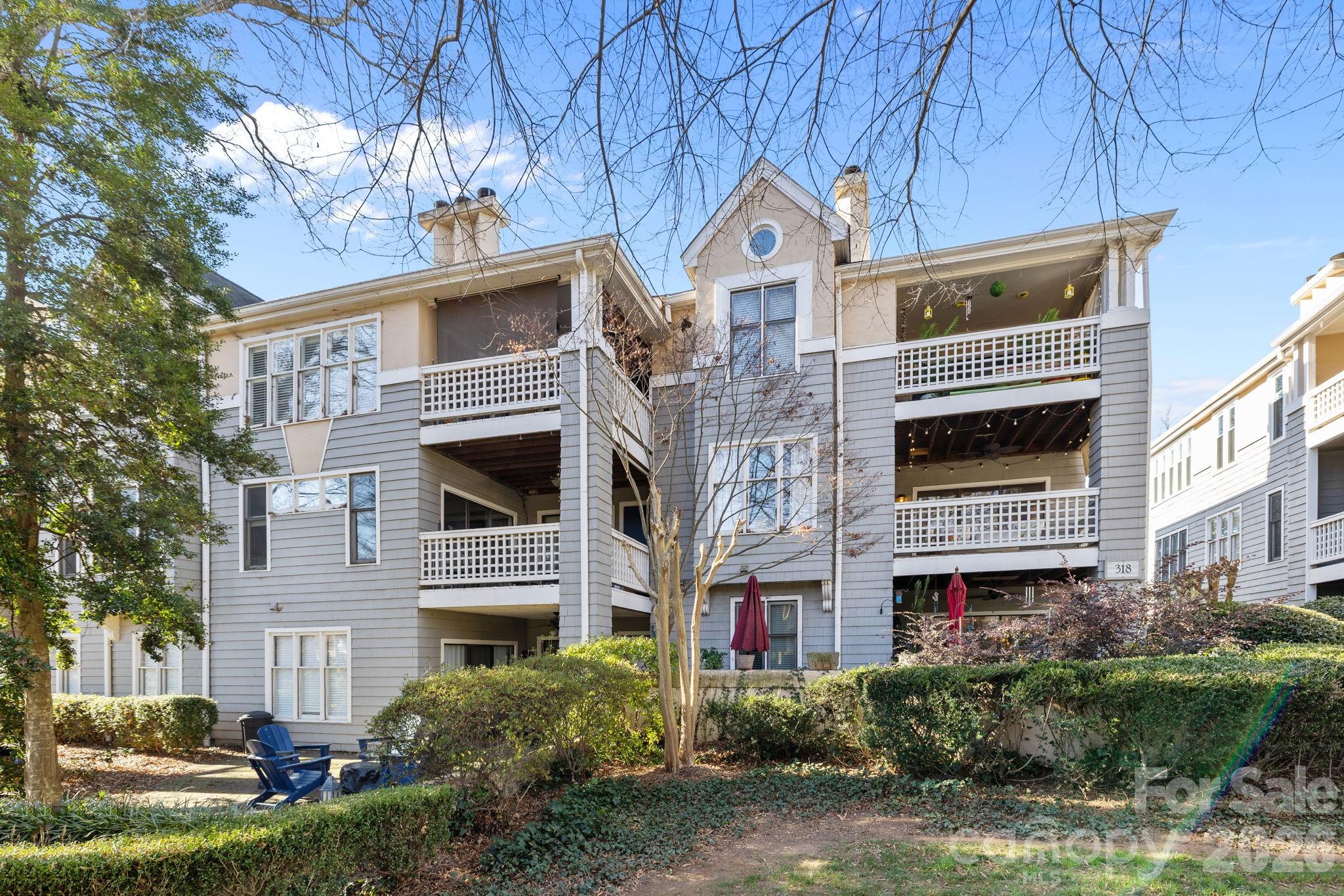 Queens Station - Residential