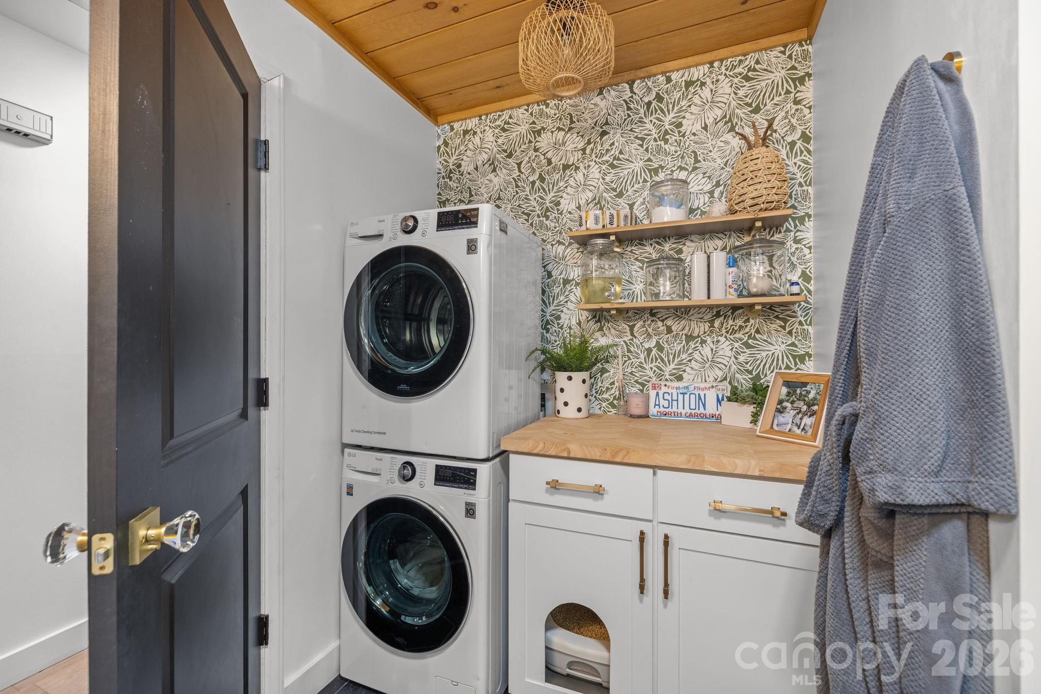 Queens Station - Residential