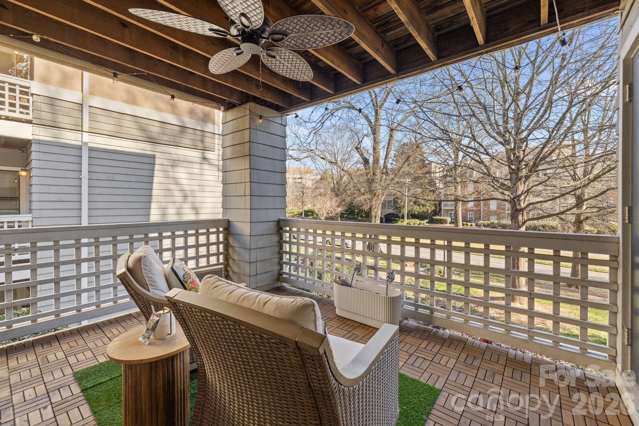 Queens Station - Residential