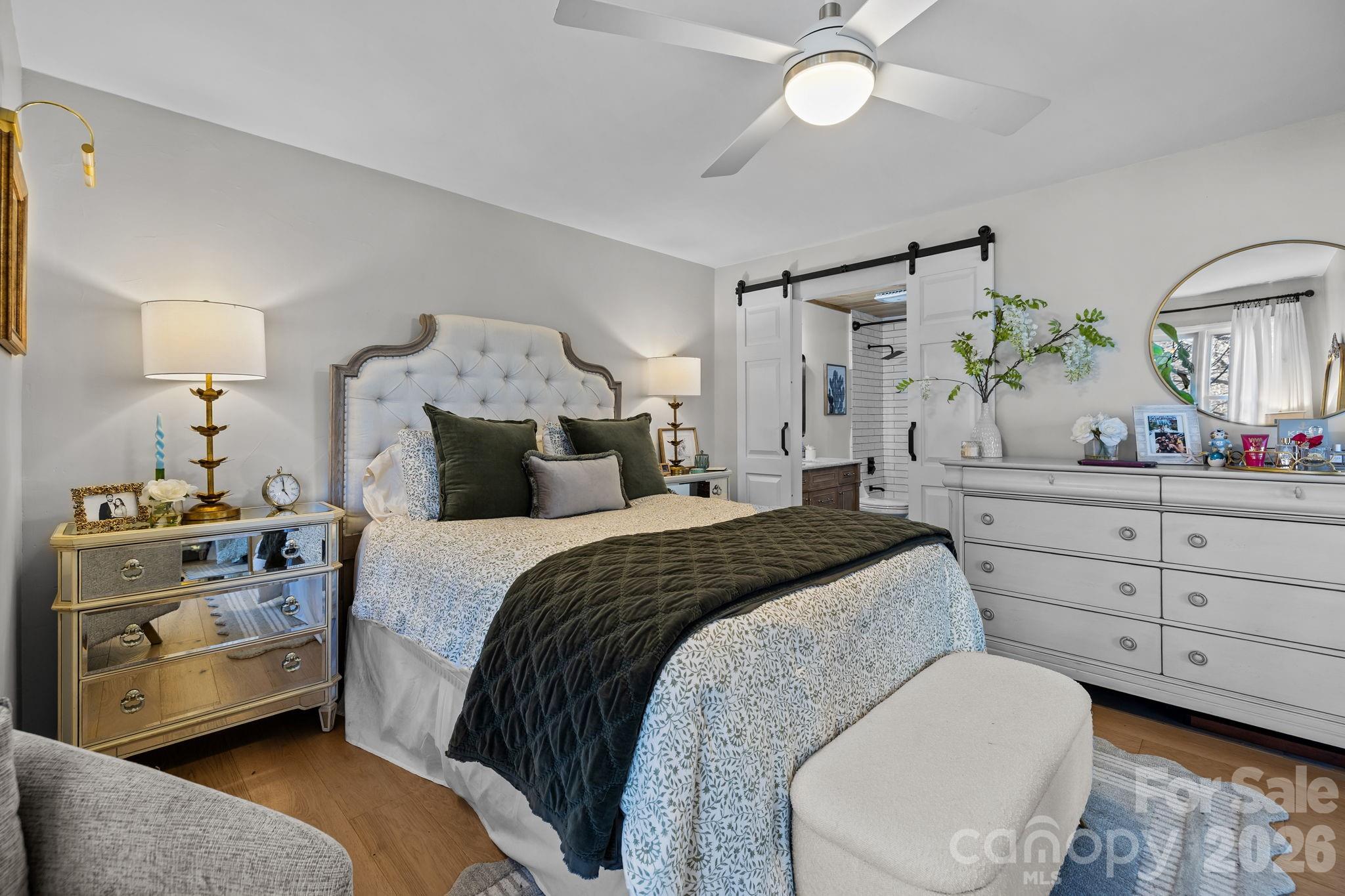 Queens Station - Residential