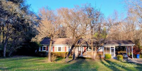 186 Tanner Street Rutherfordton NC 28139