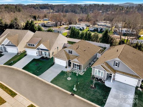 A home in Hendersonville